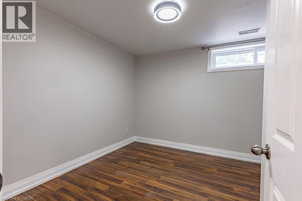 173 West 32nd Street, Hamilton, Ontario  L9C 5H1 - Photo 35 - 40864123
