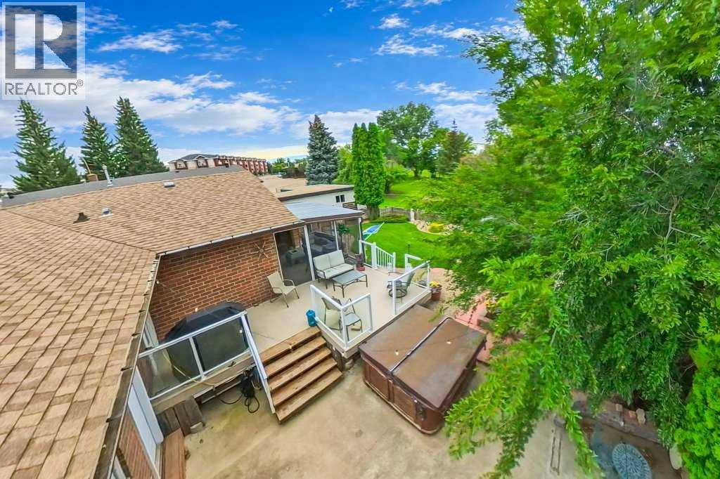 2672 12 Avenue SE photo 46