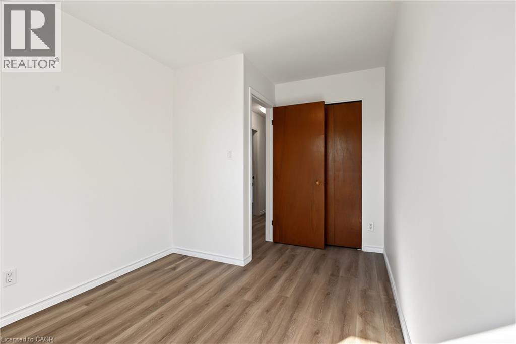 589 Mohawk Road W, Hamilton, Ontario  L9C 1X5 - Photo 18 - 40865691