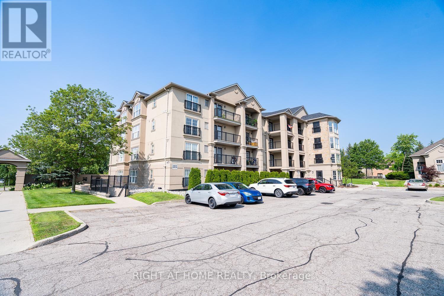 302 - 1471 MAPLE AVENUE, Milton, Ontario