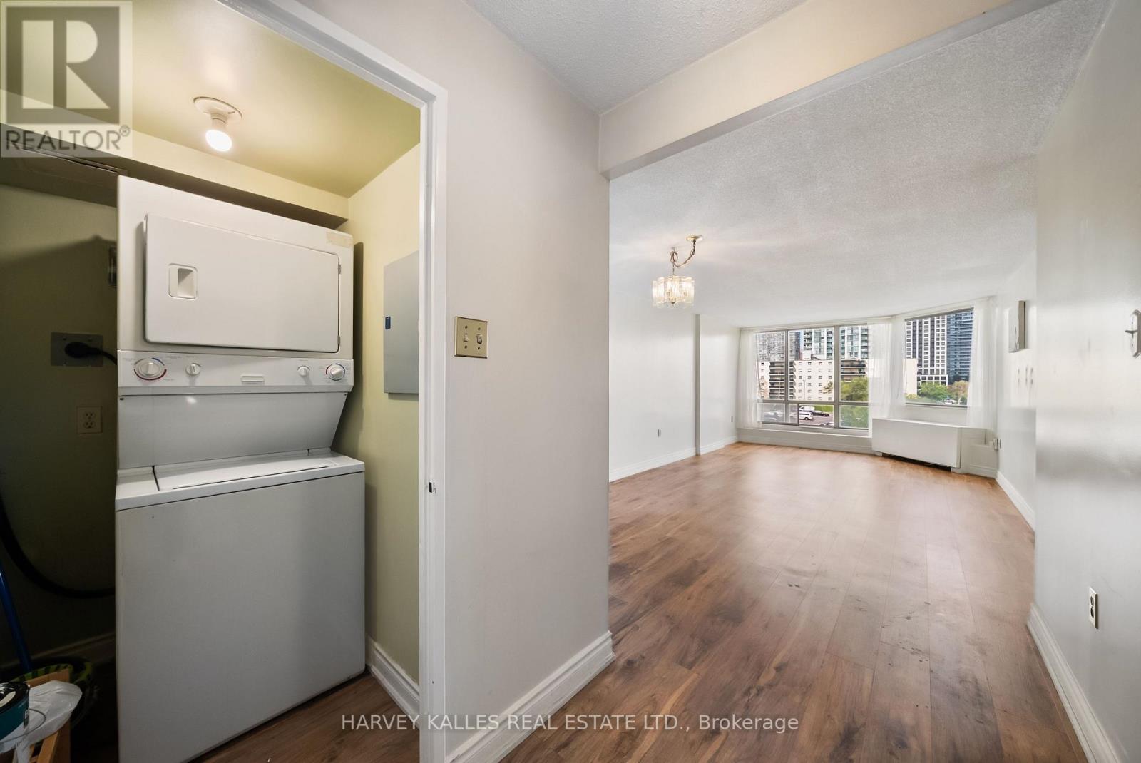 505 - 25 Fairview Road, Mississauga, Ontario  L5B 3Y8 - Photo 17 - W13821166