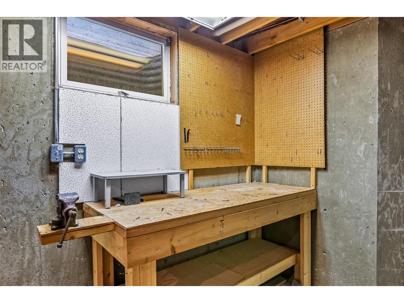 310 6th Avenue S Unit# 1, Creston, British Columbia V0B 1G3 - Photo 33 - 10400164