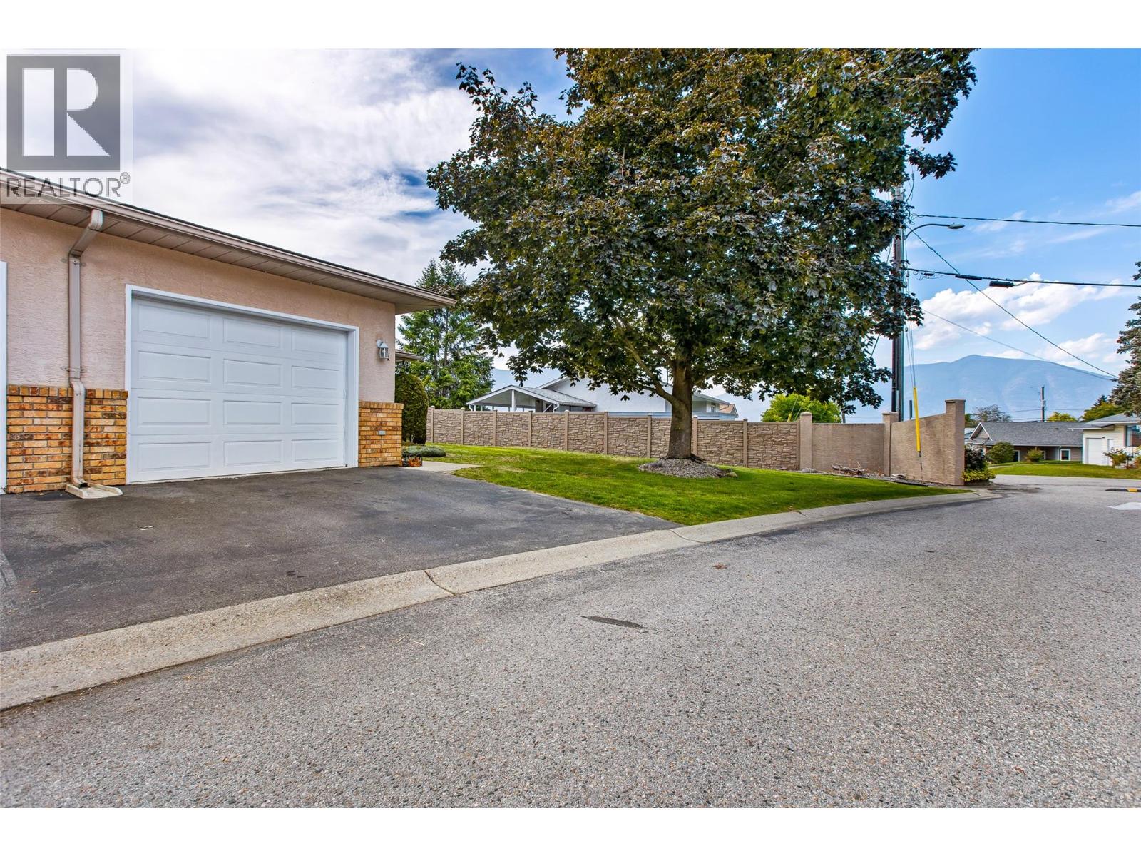 310 6th Avenue S Unit# 1, Creston, British Columbia V0B 1G3 - Photo 46 - 10400164