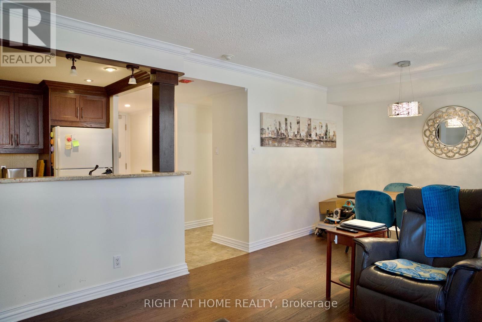 205 - 35 Holland Avenue, Ottawa, Ontario  K1Y 4S2 - Photo 8 - X13820530