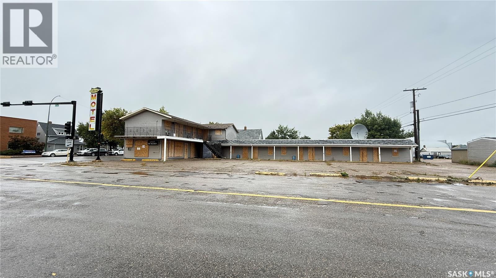 905 4TH STREET, Estevan, Saskatchewan