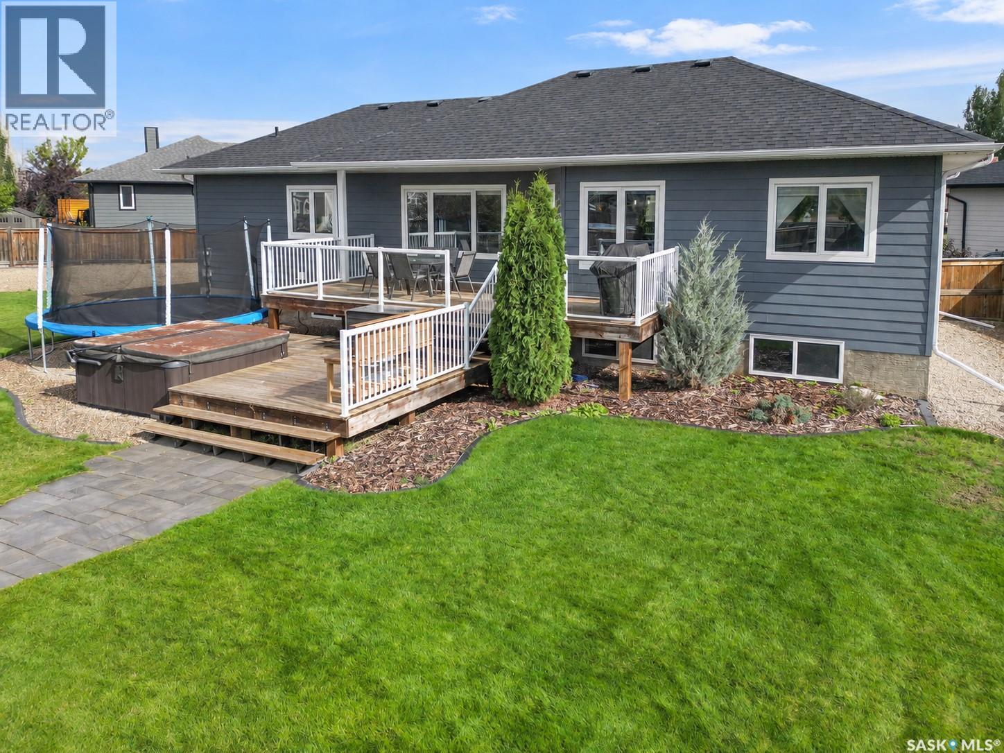 5 Macdonnell Court, Battleford, Saskatchewan  S0M 0E0 - Photo 39 - SK049087