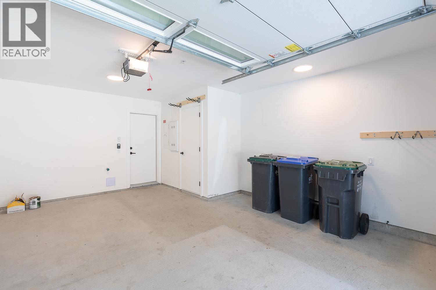 picture 32