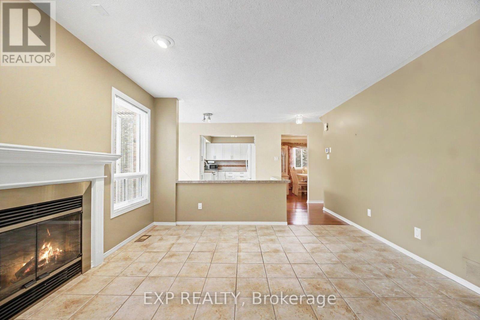 3033 Sable Ridge Drive, Ottawa, Ontario K1T 3R9 - Photo 5 - X13821256