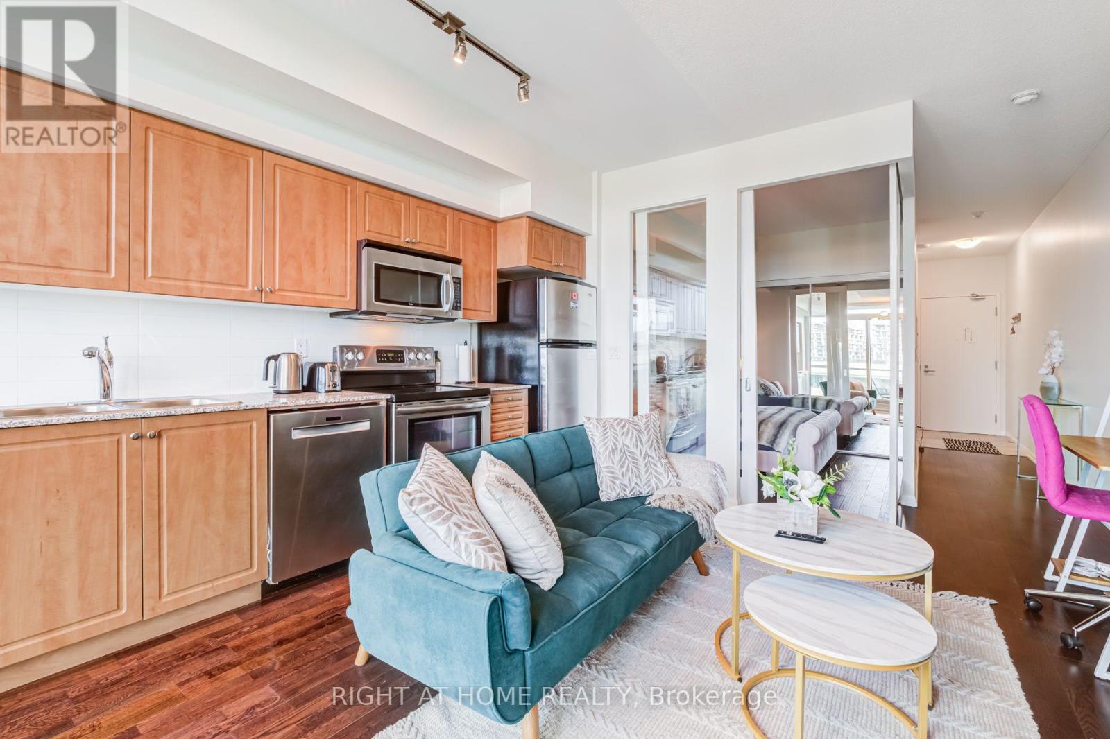 771 - 209 Fort York Boulevard, Toronto, Ontario M5V 4A1 - Photo 13 - C13821226