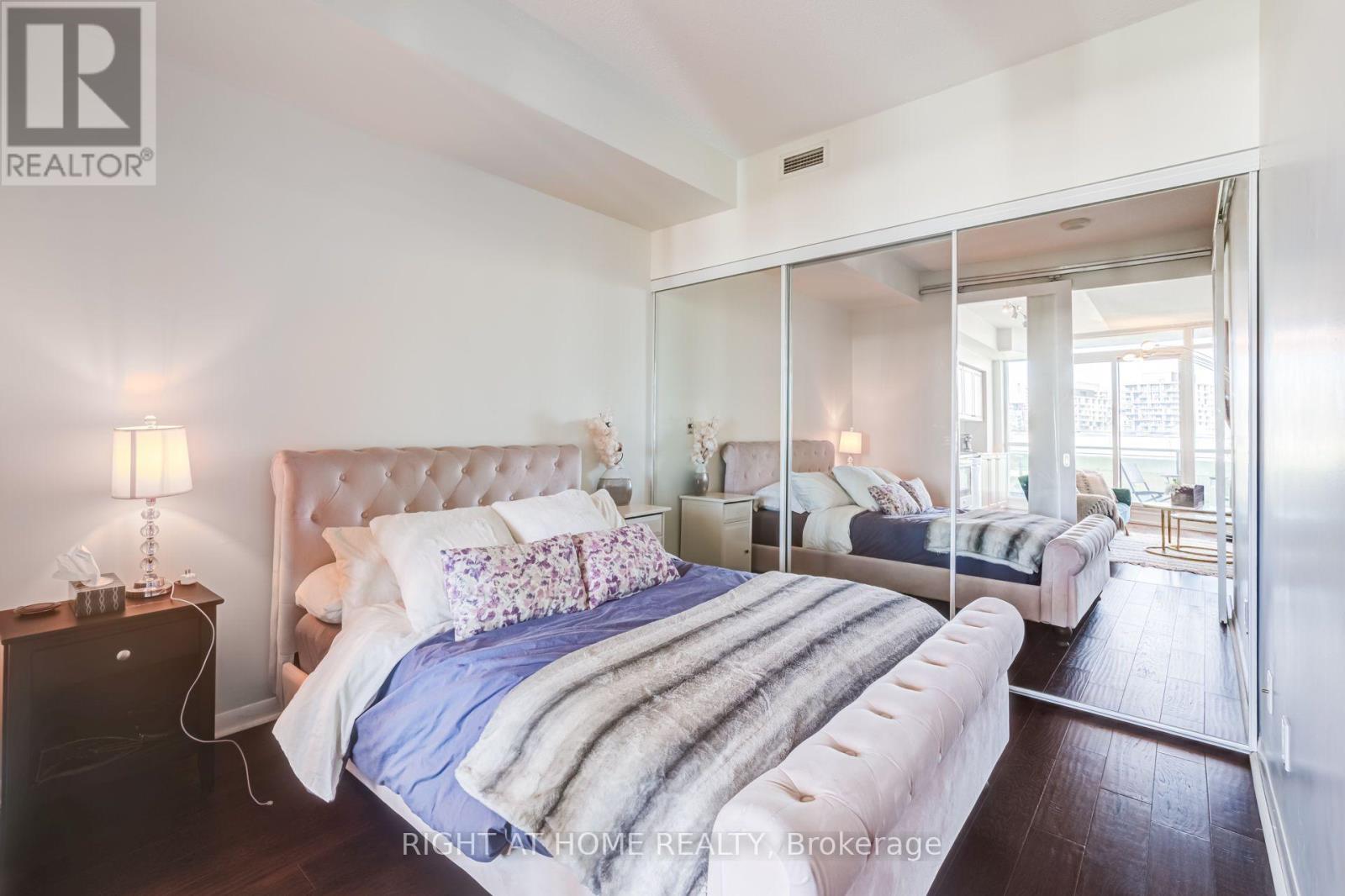 771 - 209 Fort York Boulevard, Toronto, Ontario M5V 4A1 - Photo 16 - C13821226