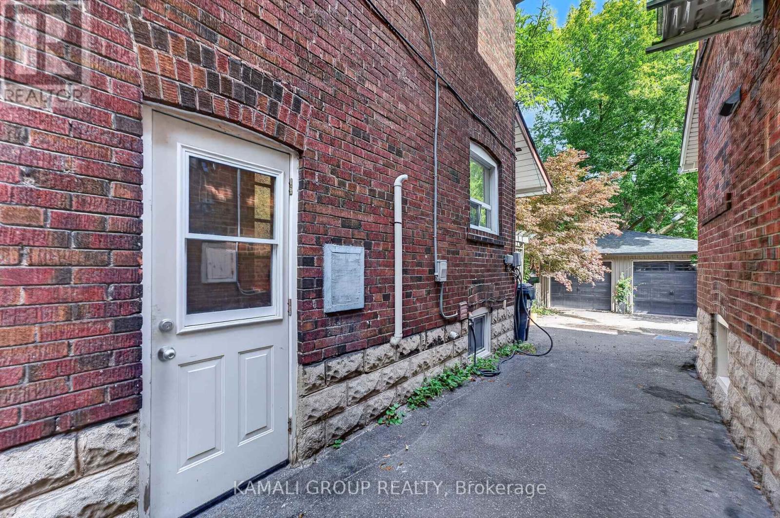 19 Belle Ayre Boulevard, Toronto, Ontario  M4S 2P6 - Photo 26 - C13821248