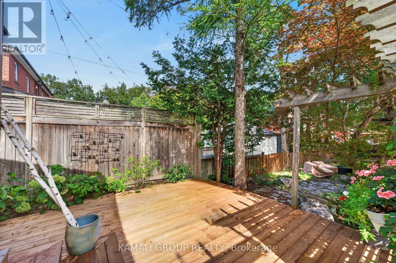 19 Belle Ayre Boulevard, Toronto, Ontario  M4S 2P6 - Photo 3 - C13821248