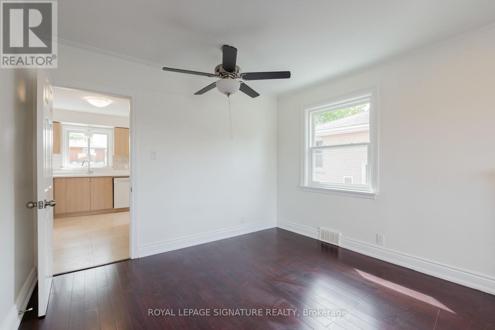 Main - 91 Bishop Avenue, Toronto, Ontario  M2M 1Z5 - Photo 7 - C13821252