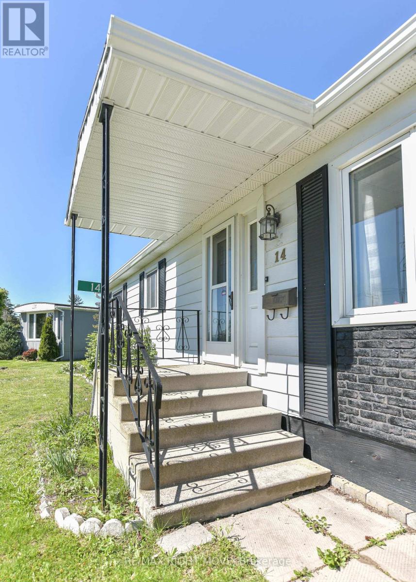 14 Muir Drive, Oro-Medonte, Ontario  L3V 0P9 - Photo 2 - S13821240