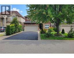 214 CLOVERLEAF Drive, Ancaster, Ontario