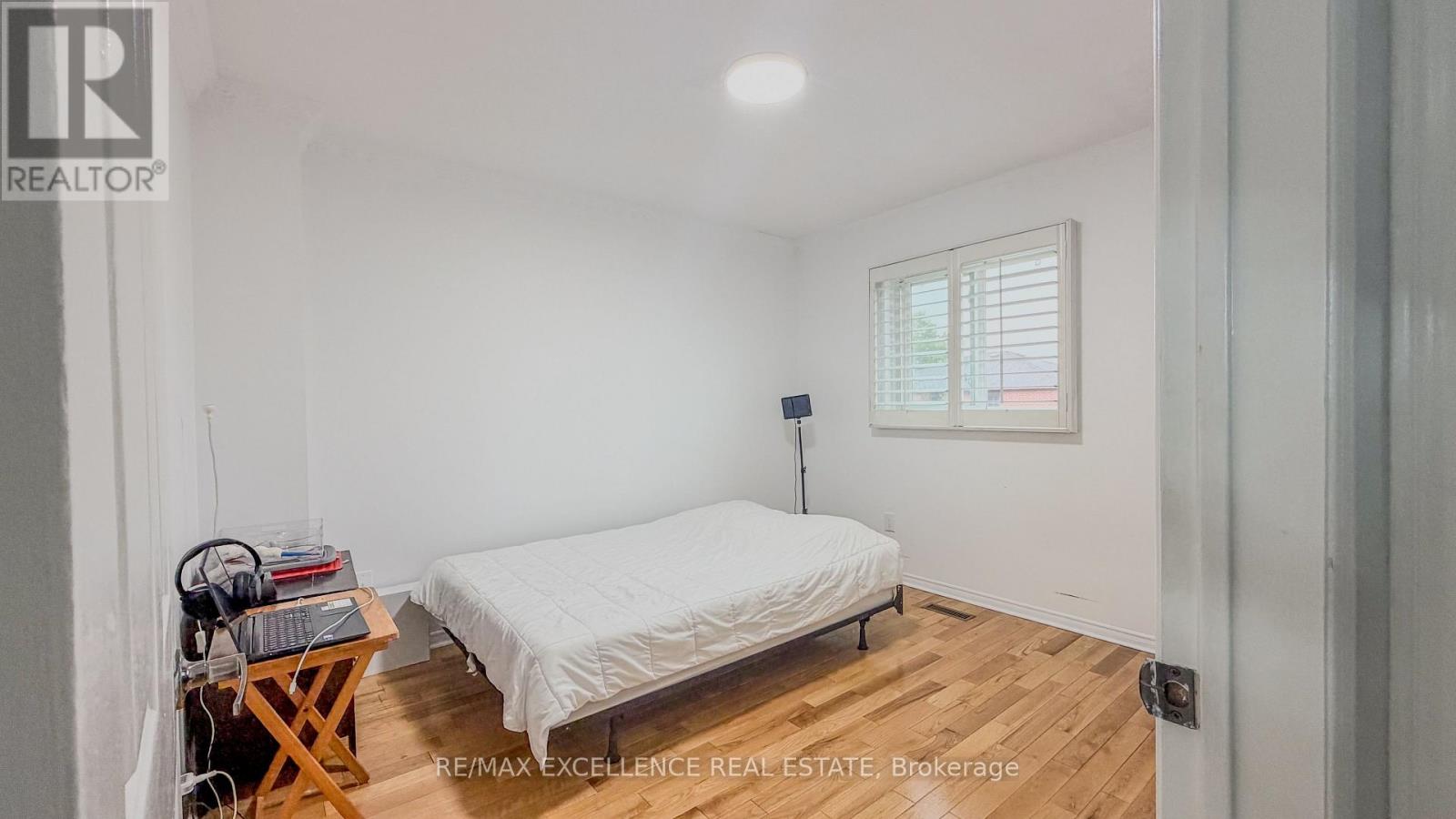 303 Hickory Circle, Oakville, Ontario  L6H 4V3 - Photo 23 - W13821208