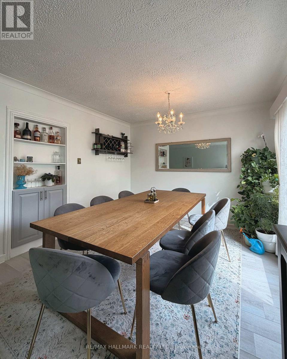 24 Sabine Road, Toronto, Ontario  M9B 3A8 - Photo 10 - W13821212