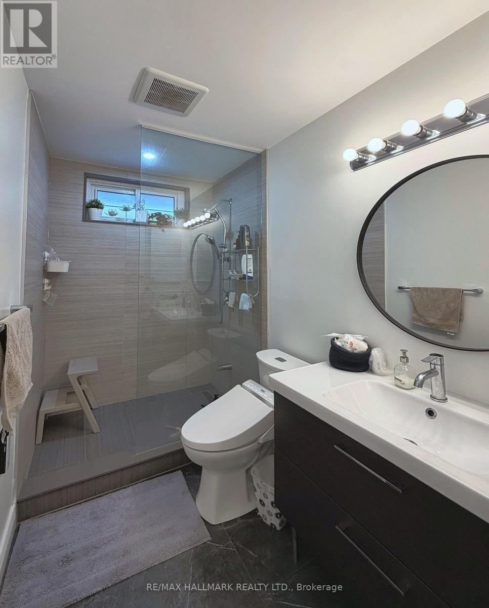 24 Sabine Road, Toronto, Ontario  M9B 3A8 - Photo 17 - W13821212