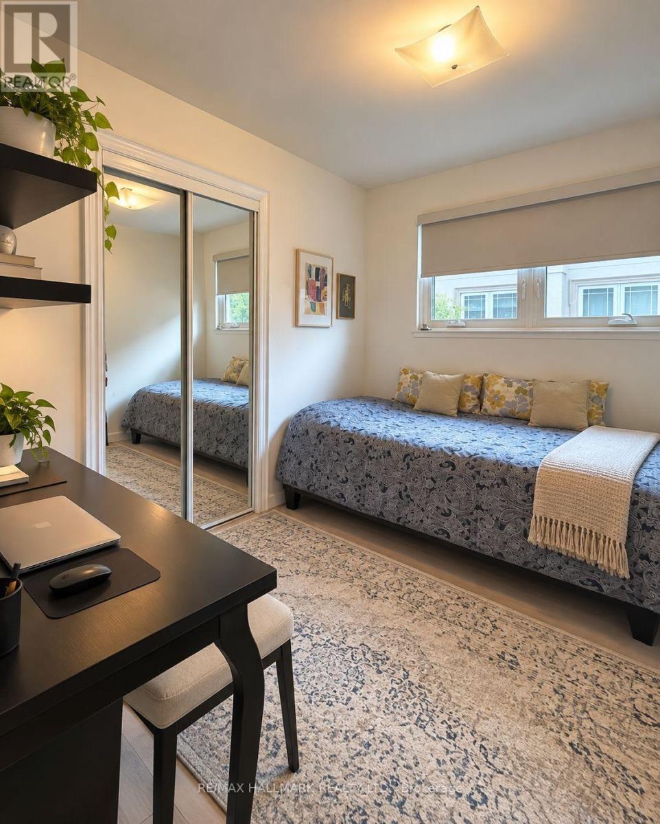 24 Sabine Road, Toronto, Ontario  M9B 3A8 - Photo 23 - W13821212