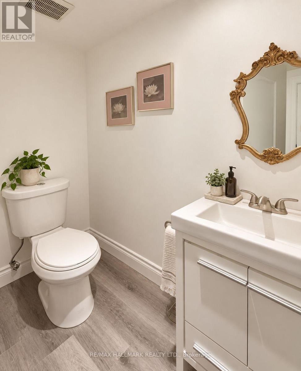 24 Sabine Road, Toronto, Ontario  M9B 3A8 - Photo 25 - W13821212