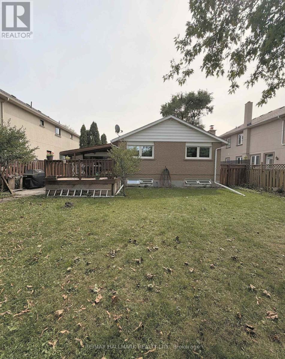24 Sabine Road, Toronto, Ontario  M9B 3A8 - Photo 30 - W13821212