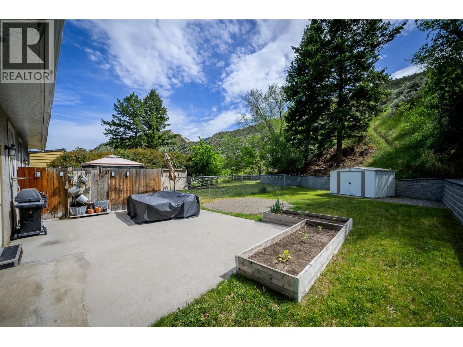 2257/2259 Valleyview Drive, Kamloops, British Columbia  V2C 4C8 - Photo 26 - 10401715