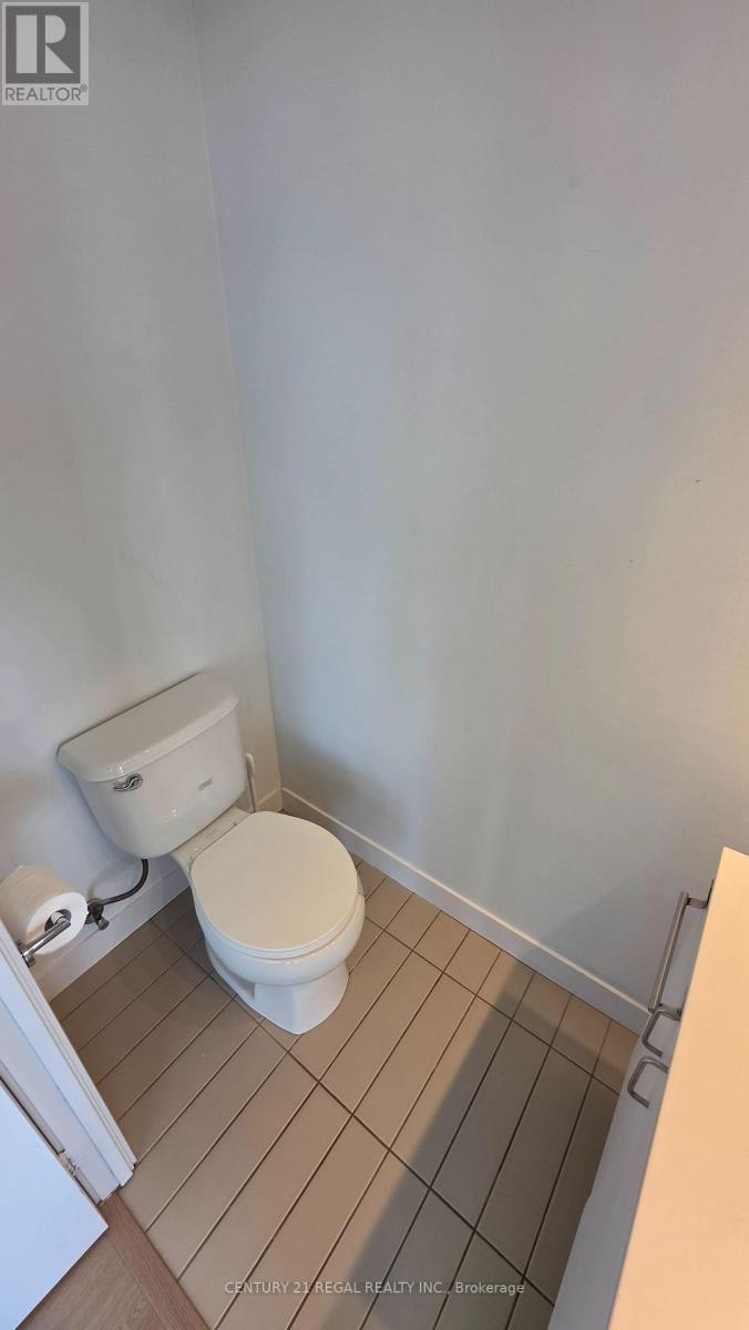 2705 - 155 Legion Road N, Toronto, Ontario  M8Y 0A7 - Photo 11 - W13821084