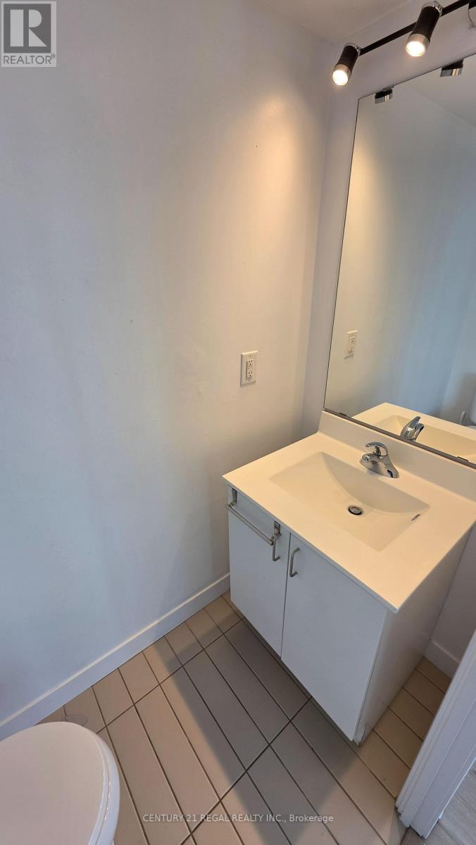 2705 - 155 Legion Road N, Toronto, Ontario  M8Y 0A7 - Photo 10 - W13821084