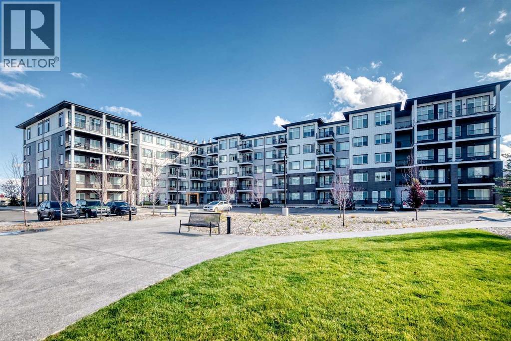 1505, 395 Skyview Parkway NE, Calgary, Alberta  T3N 2K1 - Photo 4 - A2346553