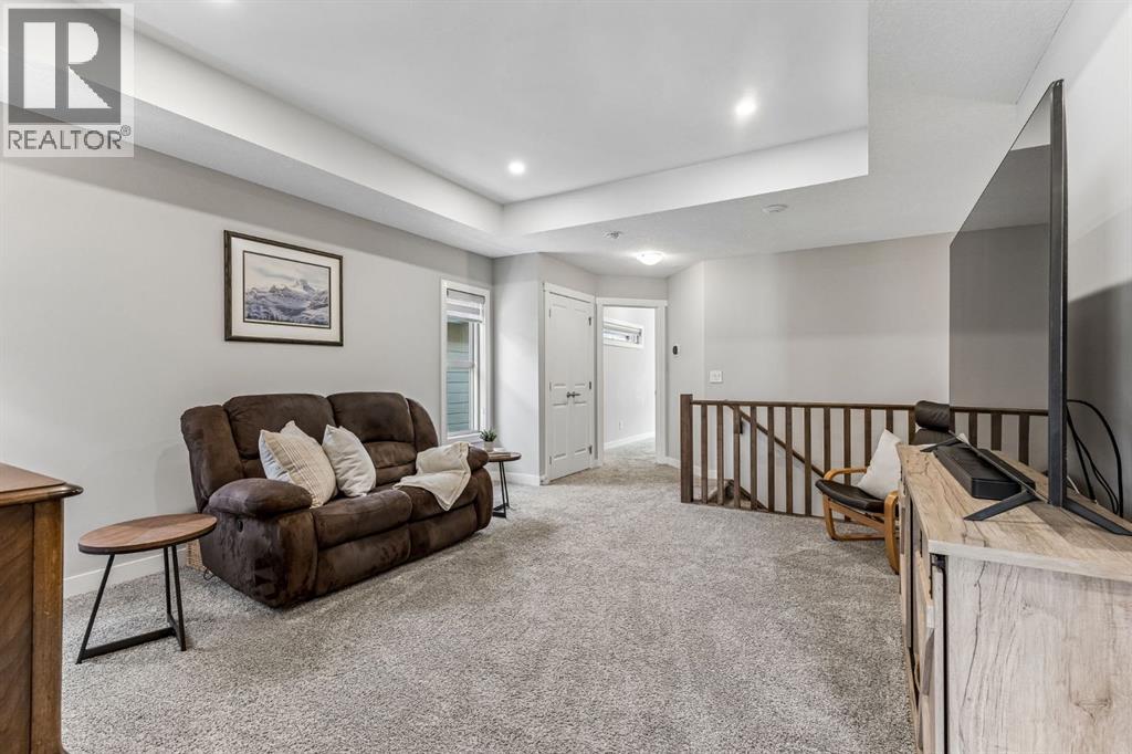 264 Riviera Way, Cochrane, Alberta  T4C 0Z2 - Photo 15 - A2346719