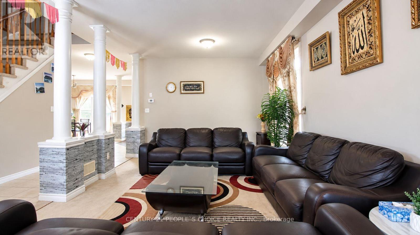 99 Timber Creek Crescent, Cambridge, Ontario  N1T 0B5 - Photo 2 - X13819584