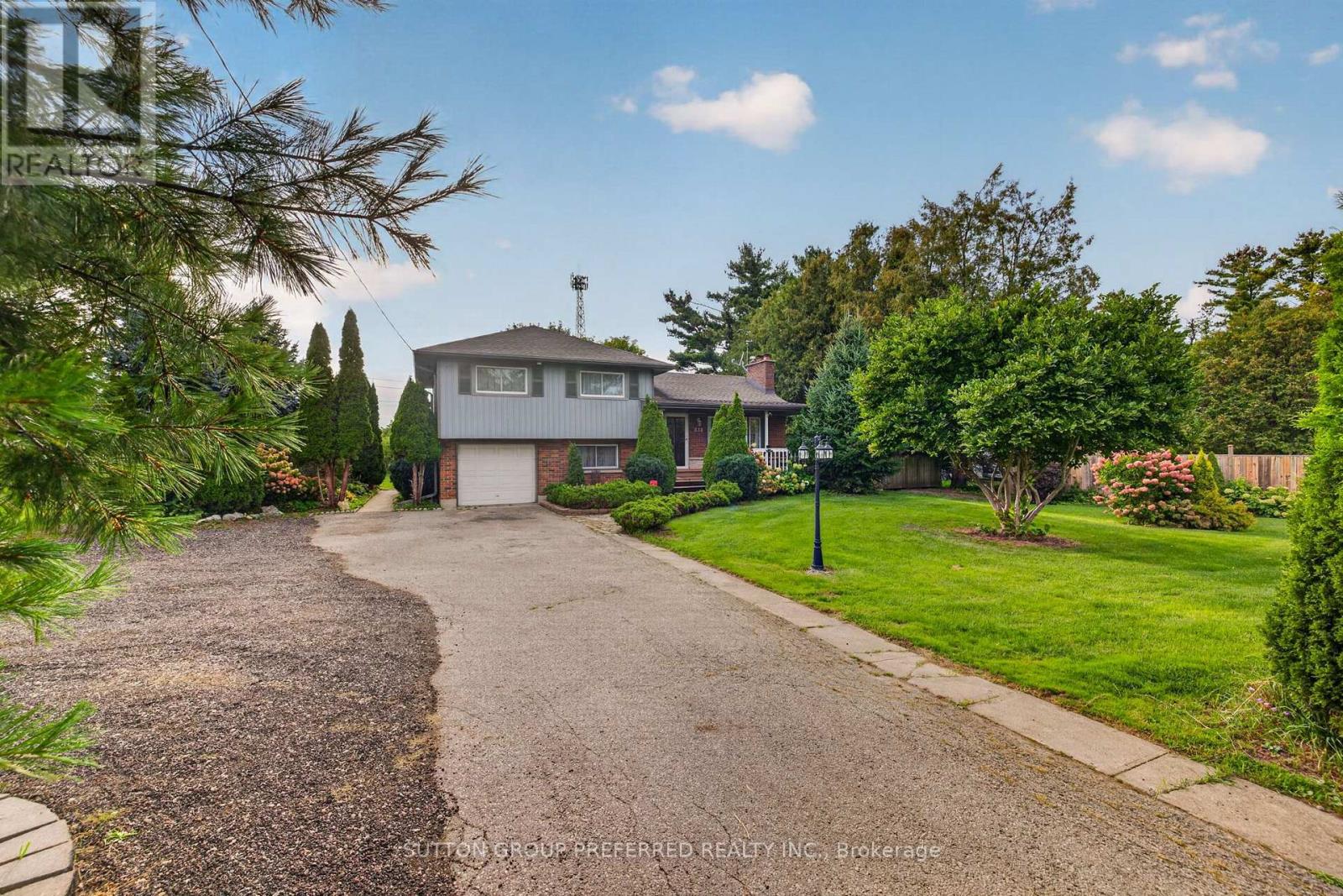 533 Crumlin Side Road, London East, Ontario  N6M 1C4 - Photo 2 - X13821372
