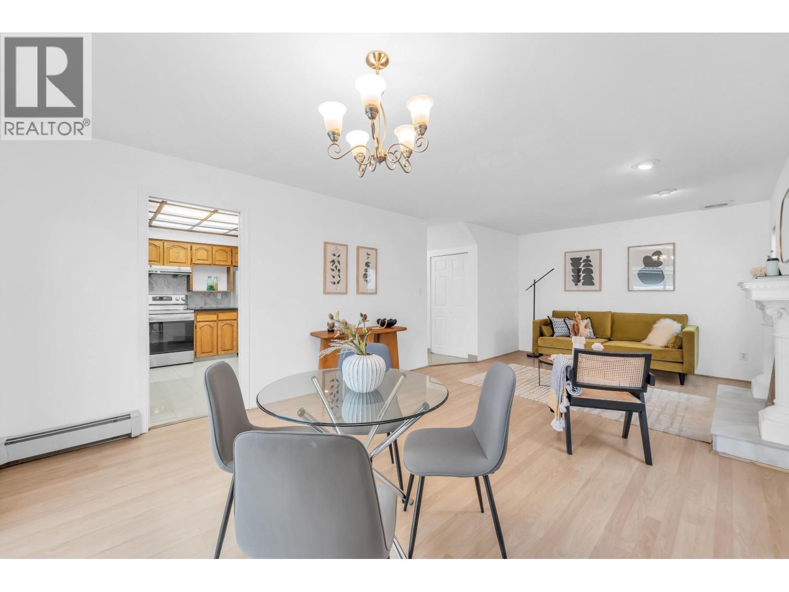 8377 SHAUGHNESSY STREET photo 3