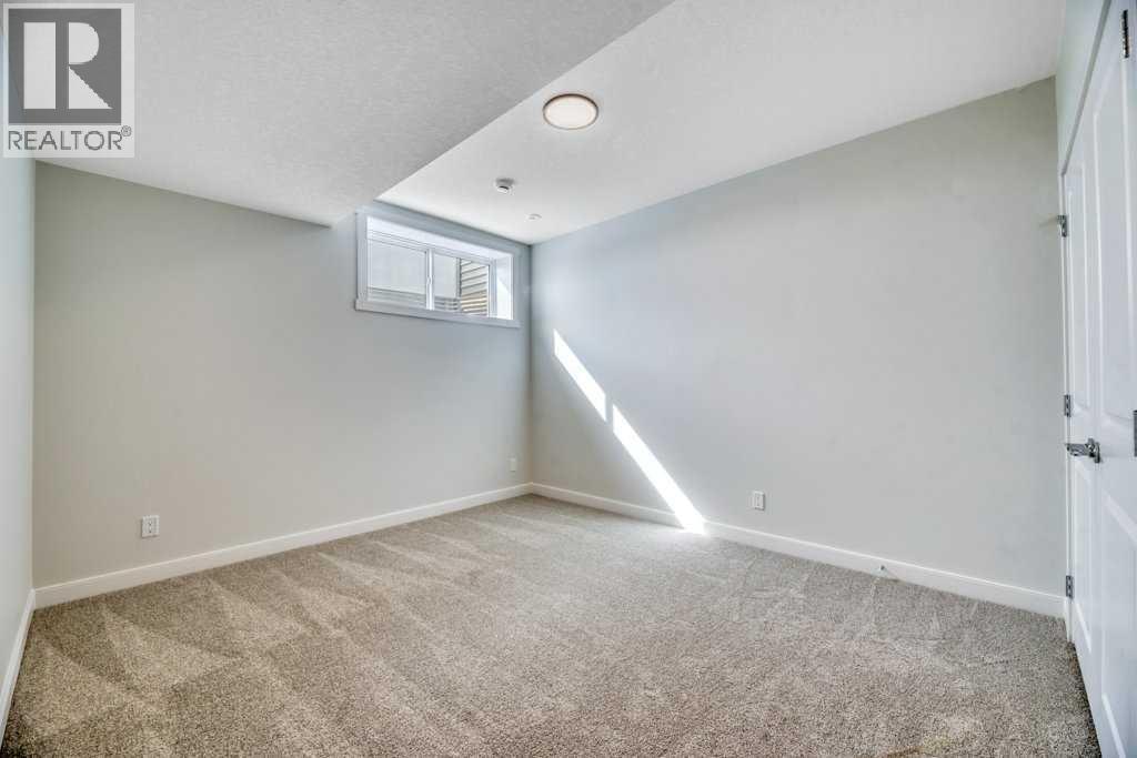 30 Bridges Way, Langdon, Alberta  T0J 1X3 - Photo 35 - A2344568