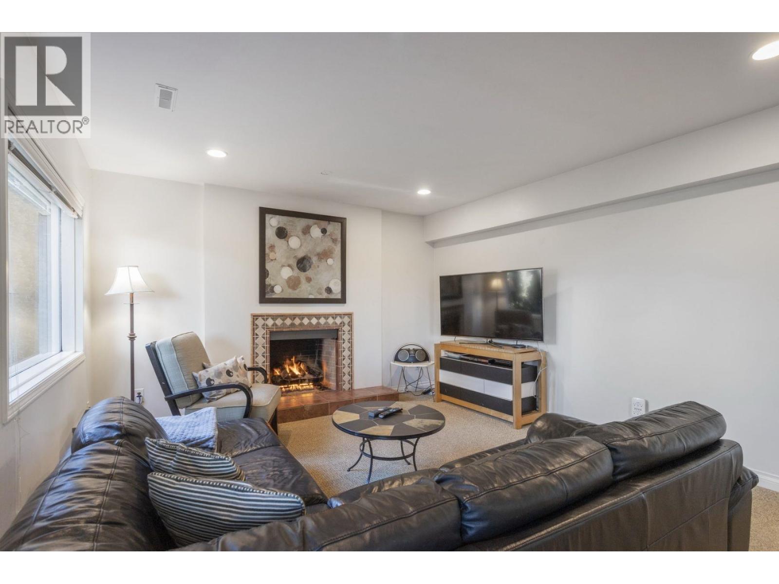 5237 Timberfeild Road, West Vancouver, British Columbia  V7W 2Y5 - Photo 37 - R3077110