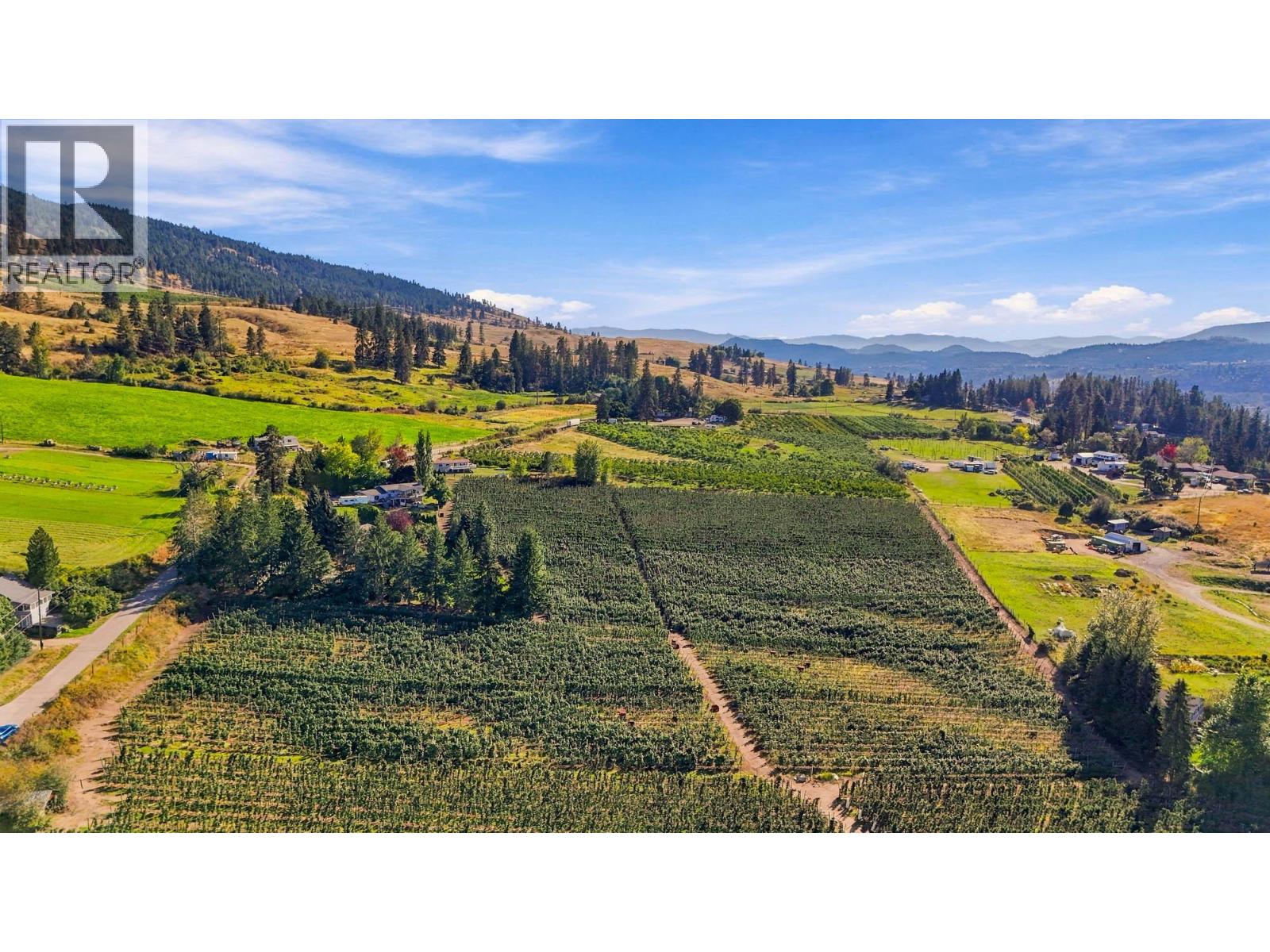 12930 Trewhitt Road, Lake Country, British Columbia  V4V 2B1 - Photo 2 - 10400299