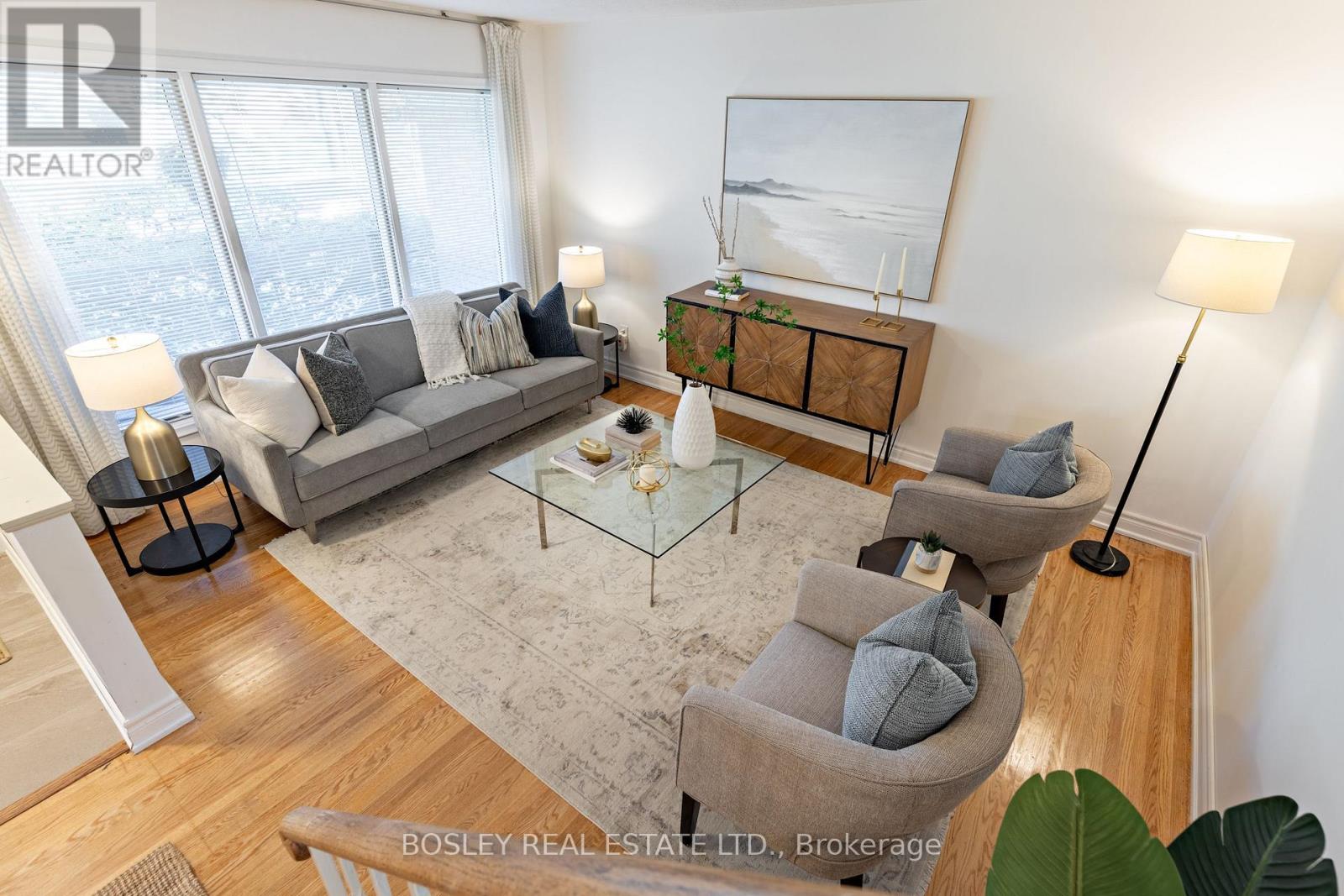 33 Roanoke Road, Toronto, Ontario  M3A 1G1 - Photo 3 - C13821378