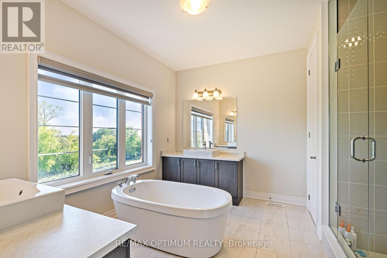 88 Pheasant Ridge Drive, Whitby, Ontario  L1P 0R9 - Photo 27 - E13821332