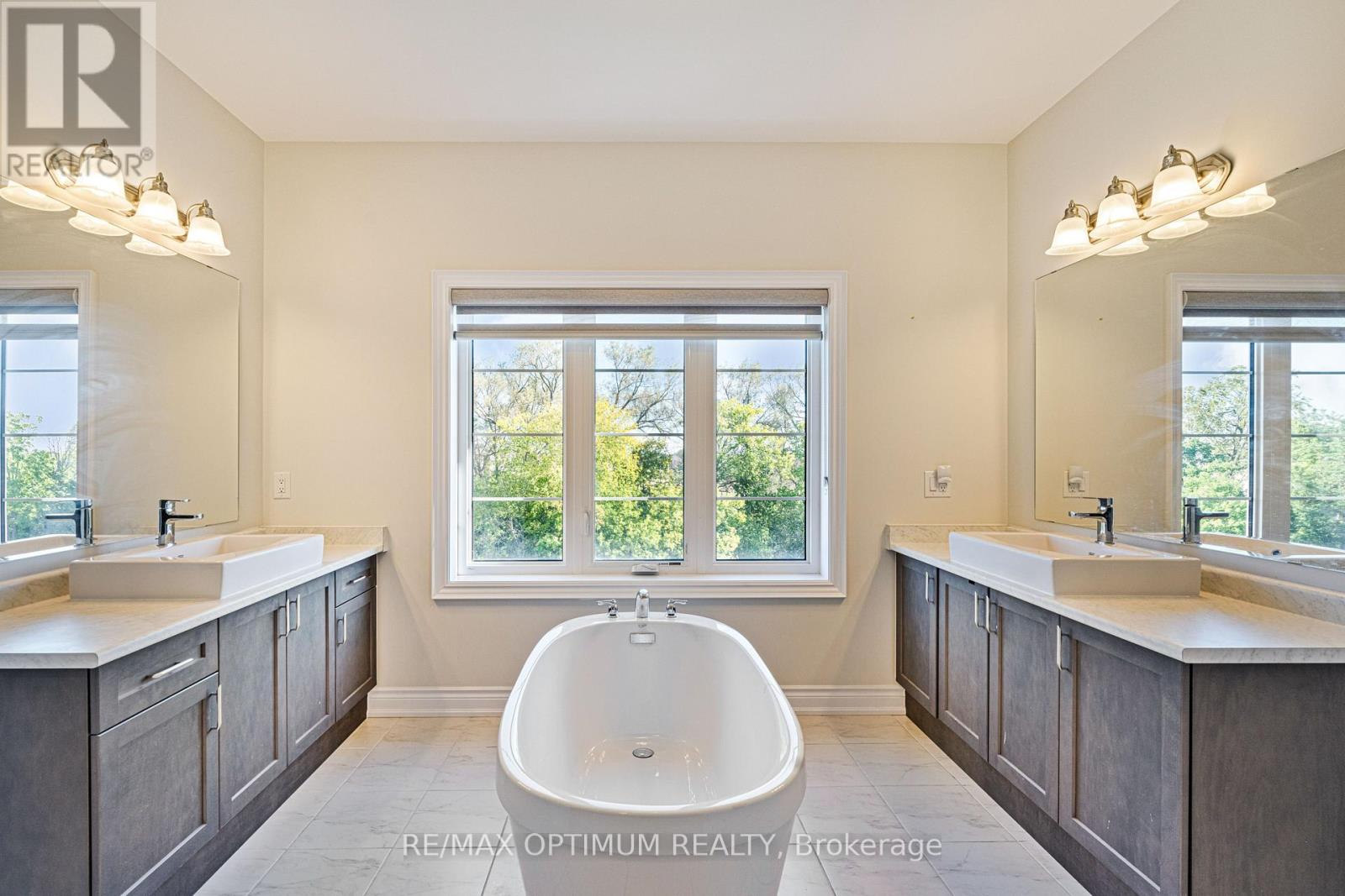 88 Pheasant Ridge Drive, Whitby, Ontario  L1P 0R9 - Photo 28 - E13821332