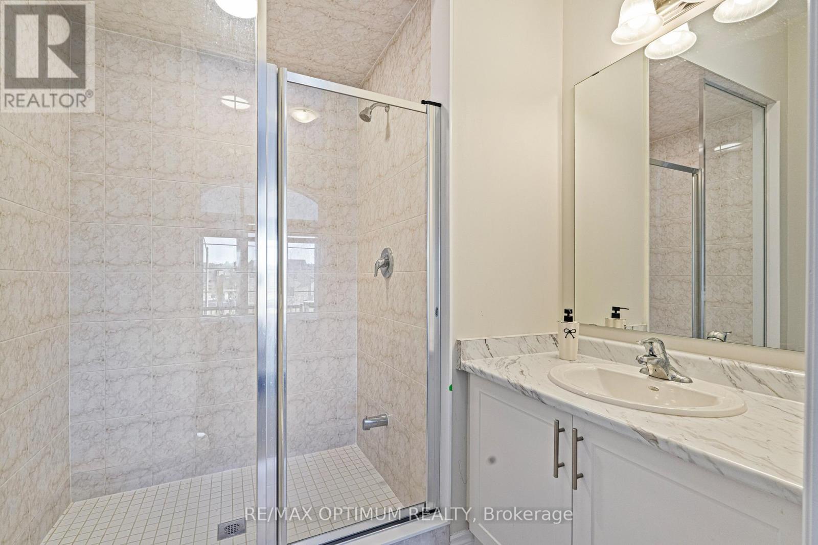 88 Pheasant Ridge Drive, Whitby, Ontario  L1P 0R9 - Photo 40 - E13821332