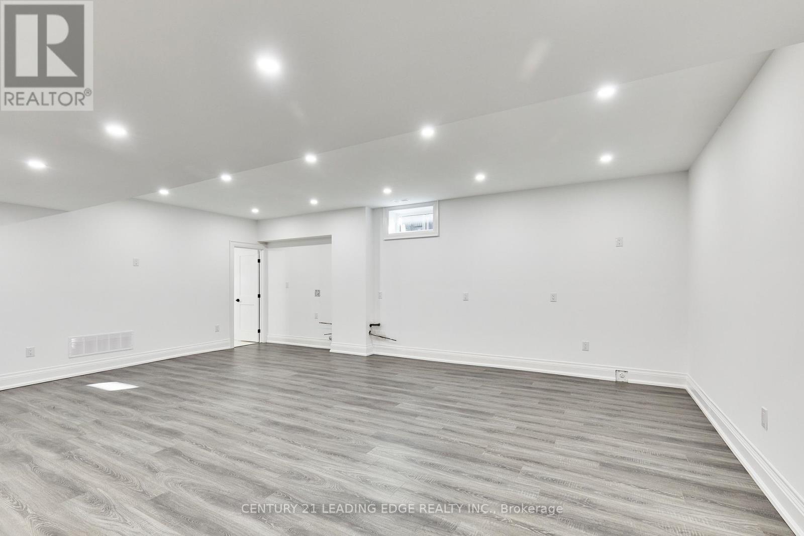 24 Larwood Boulevard, Toronto, Ontario  M1M 2M5 - Photo 37 - E13821336