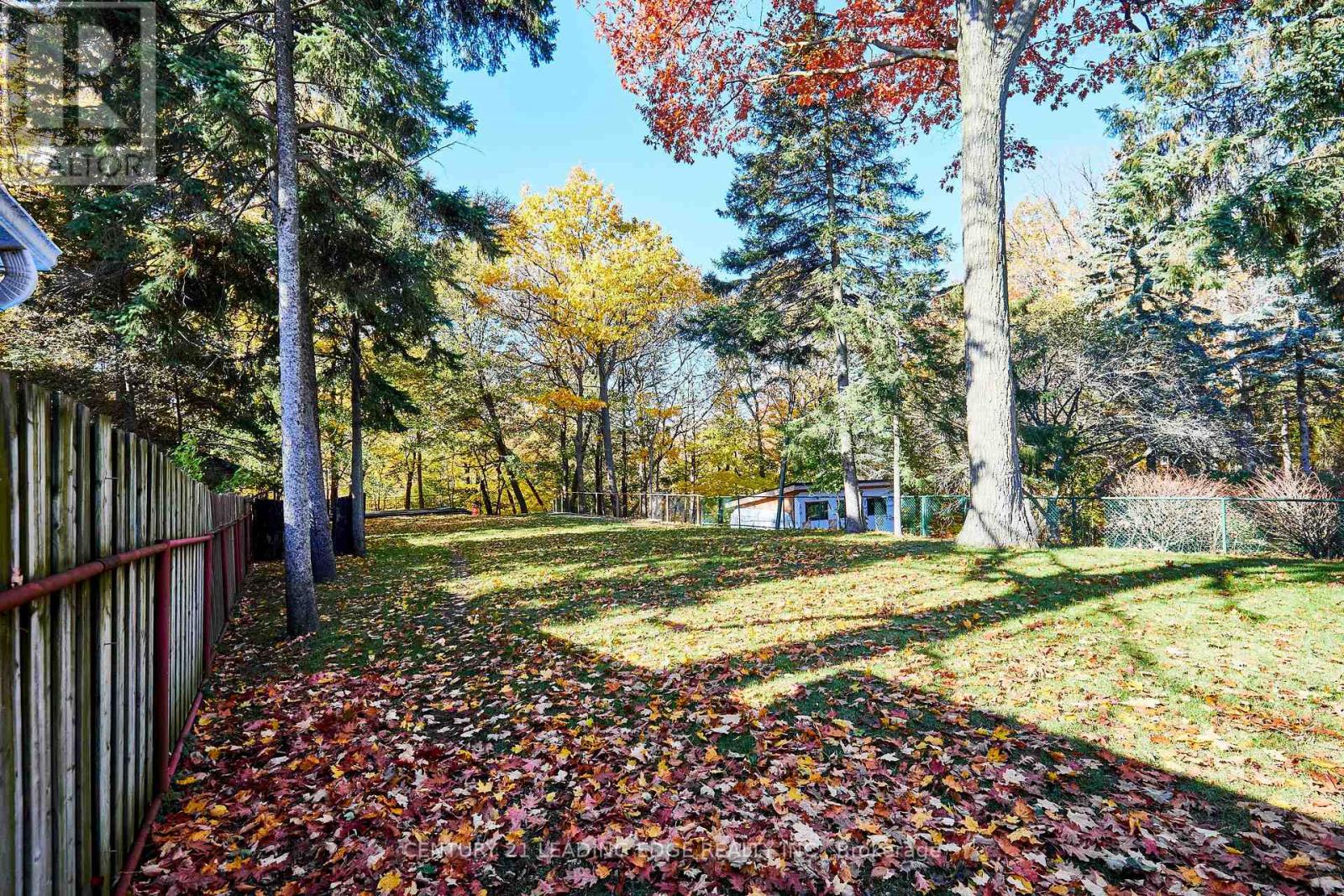 24 Larwood Boulevard, Toronto, Ontario  M1M 2M5 - Photo 39 - E13821336