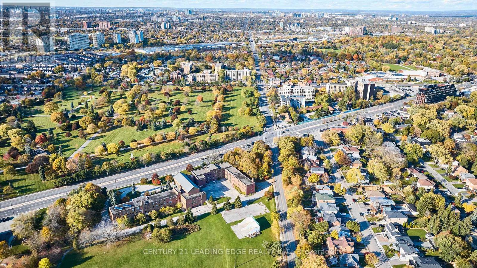 24 Larwood Boulevard, Toronto, Ontario  M1M 2M5 - Photo 46 - E13821336