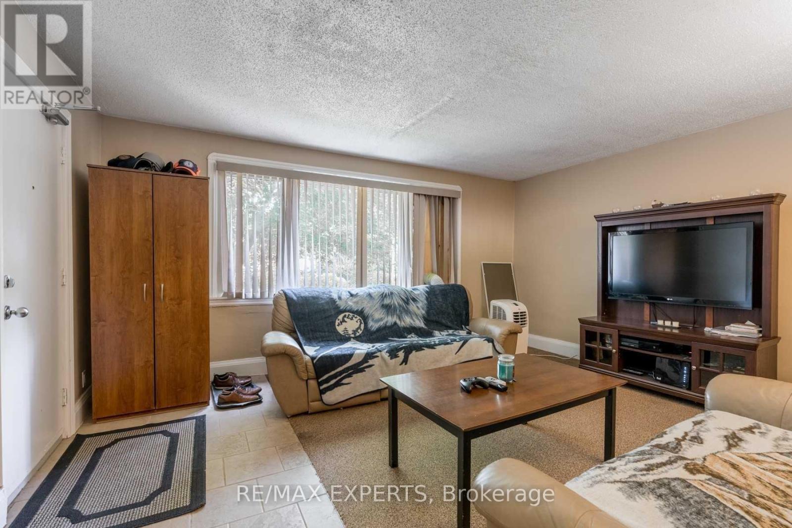 393 King Street E, Oshawa, Ontario  L1H 1E3 - Photo 6 - E13821382