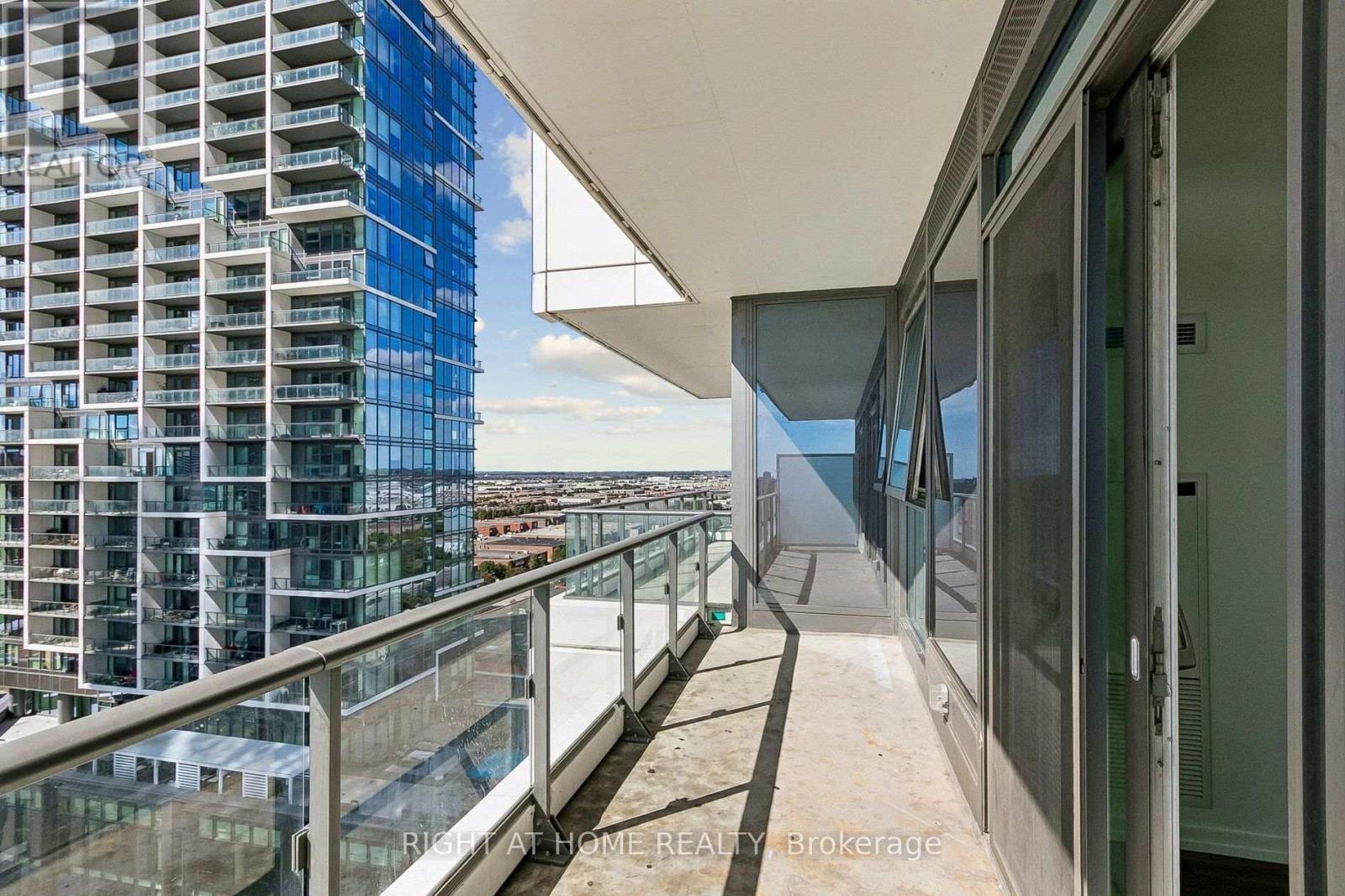 1705 - 7890 Jane Street, Vaughan, Ontario  L4K 0K9 - Photo 14 - N13821376