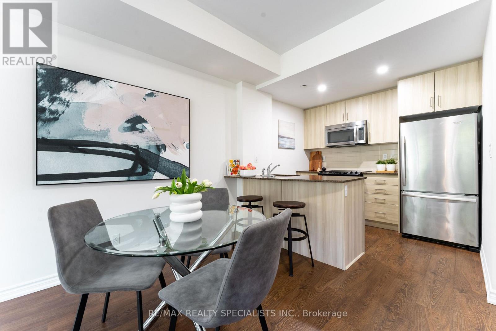 34 - 120 Twenty Fourth Street, Toronto, Ontario M8V 0B9 - Photo 9 - W13820390
