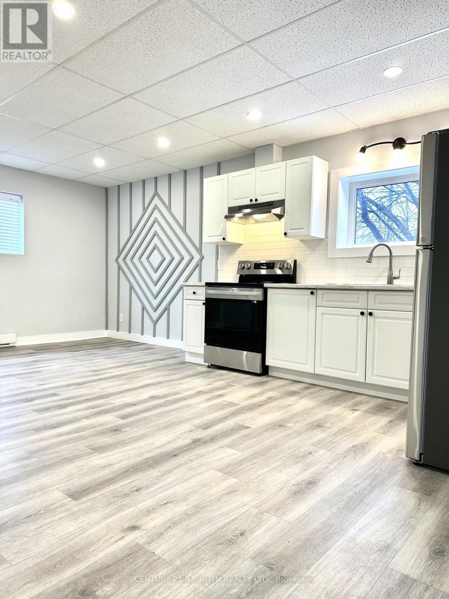 757 Fourth Avenue, Tay (Port Mcnicoll), Ontario  L0K 1R0 - Photo 14 - S13821326