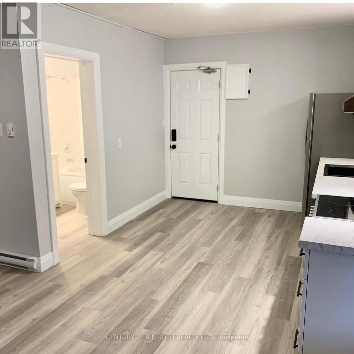 757 Fourth Avenue, Tay (Port Mcnicoll), Ontario  L0K 1R0 - Photo 21 - S13821326