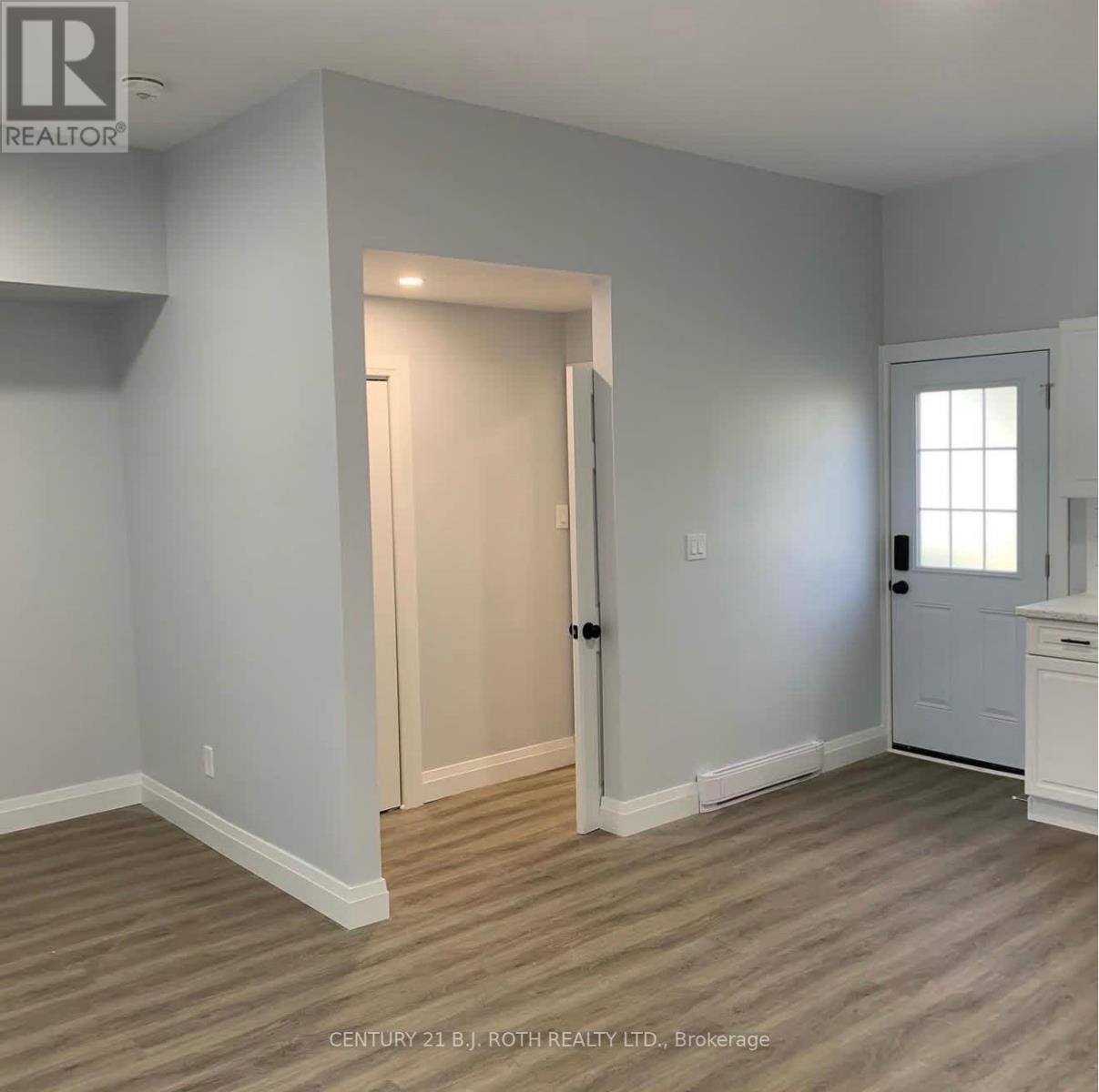 757 Fourth Avenue, Tay (Port Mcnicoll), Ontario  L0K 1R0 - Photo 24 - S13821326