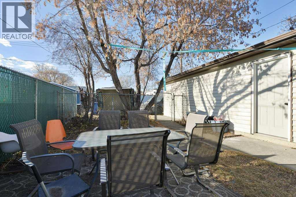 7639 21 Street Se, Calgary, Alberta  T2C 0V6 - Photo 6 - A2345245